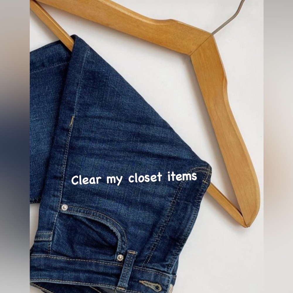 Clear my closet random stuff